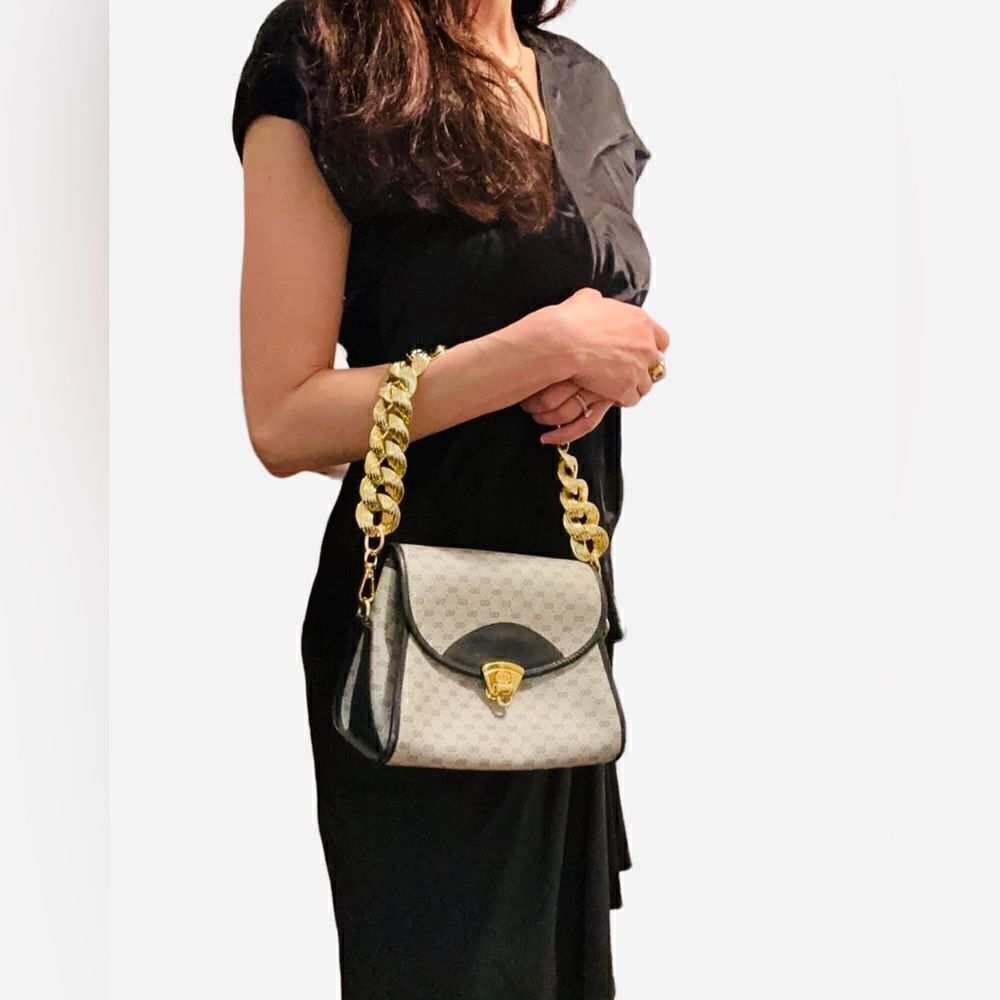 Gucci mini purse